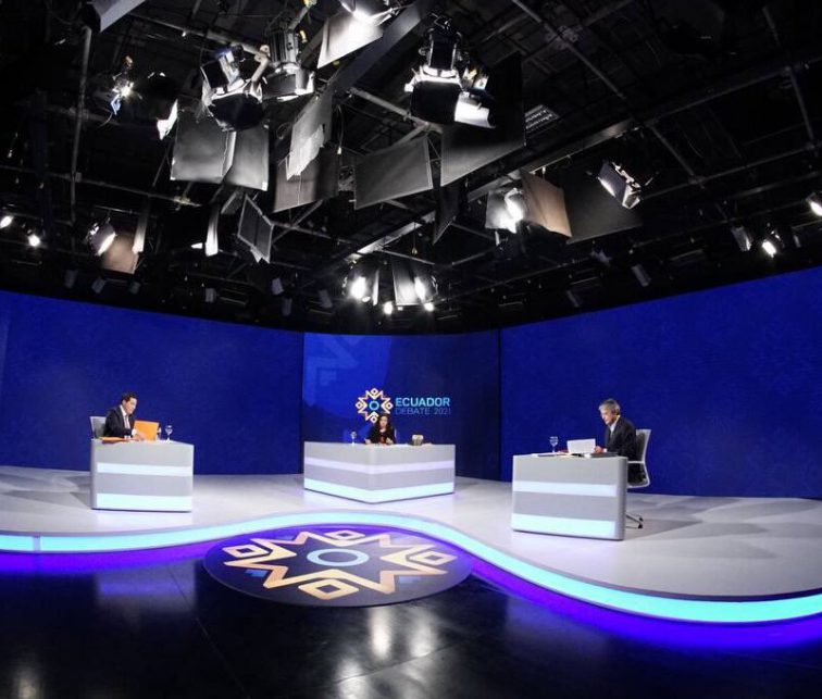 Debate presidencial Ecuador 2021, Elecciones Ecuador 2021, análisis Roberto Izurieta, Fm Mundo