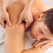 aprende a realizar masajes eroticos a tu pareja