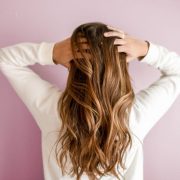 ¿Cuáles son las etapas del cabello de acuerdo a la edad?