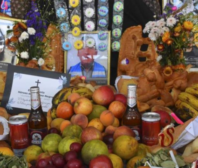 tradiciones gastronómicas del Día de Muertos en Latinoamérica